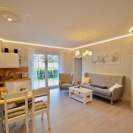 Strandblick 10 公寓 青斯特